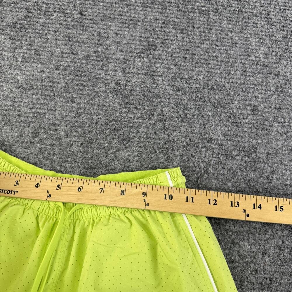 Lululemon Shorts Womens 2 Green Mesh Lined Running 3 In Inseam Neon Athletic - Picture 6 of 9